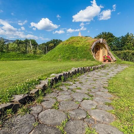 Apartma Zemljanka リュトメル エクステリア 写真