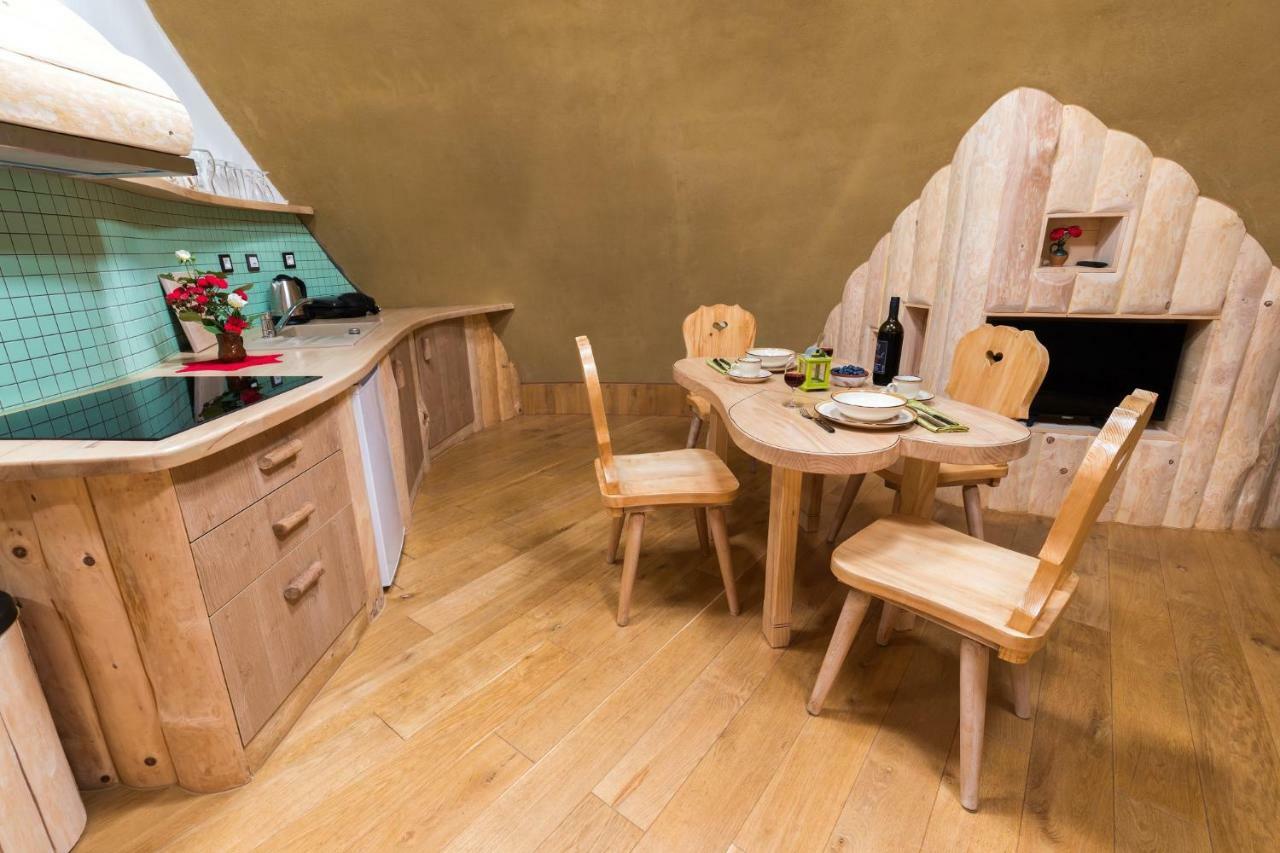 Apartma Zemljanka リュトメル エクステリア 写真